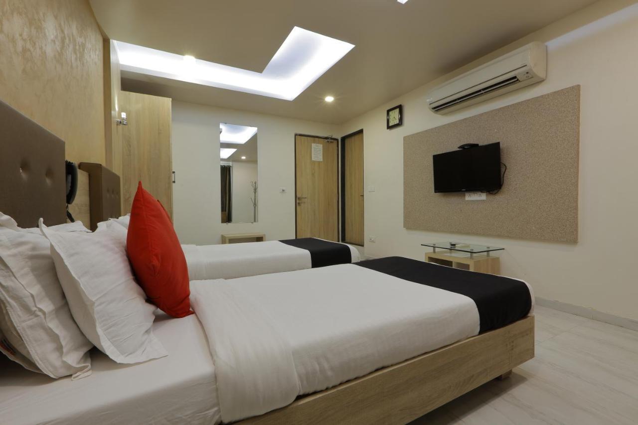 Hotel Unity Ahmedabad Eksteriør bilde
