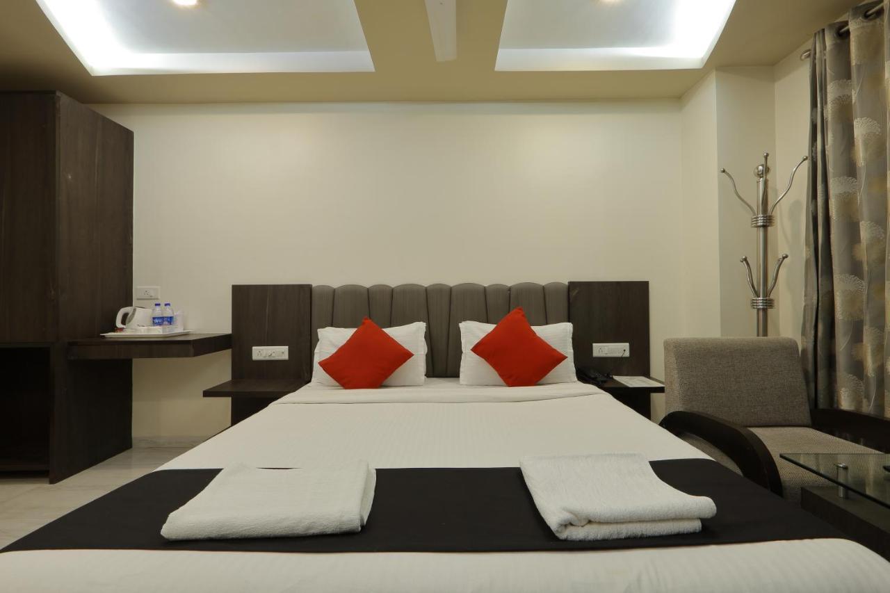 Hotel Unity Ahmedabad Eksteriør bilde