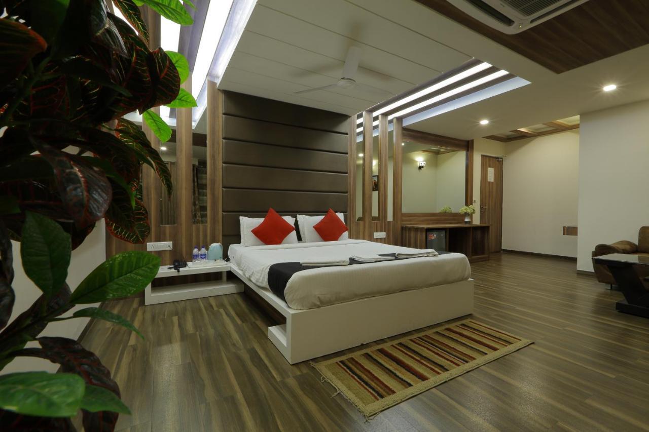 Hotel Unity Ahmedabad Eksteriør bilde