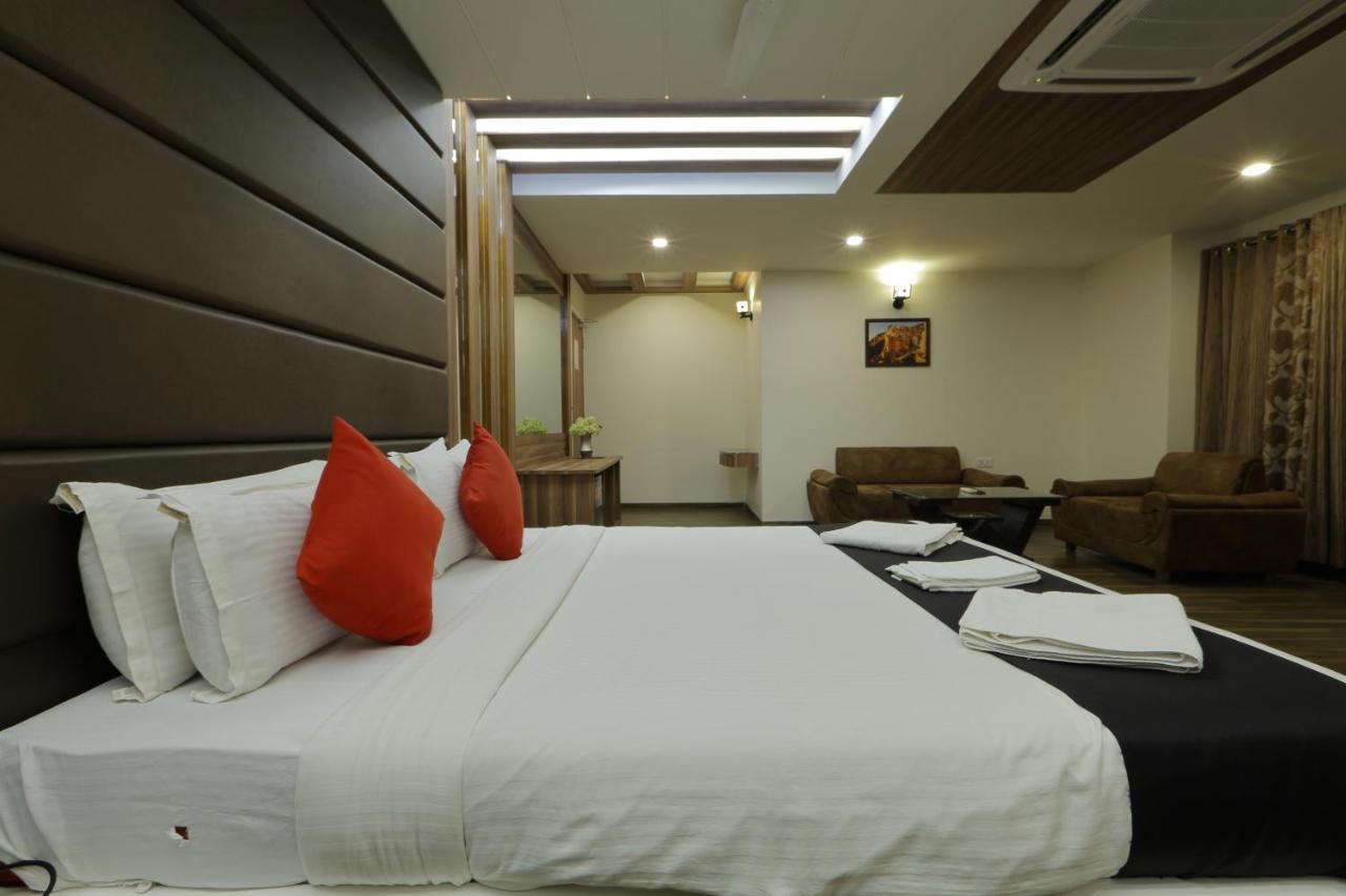 Hotel Unity Ahmedabad Eksteriør bilde