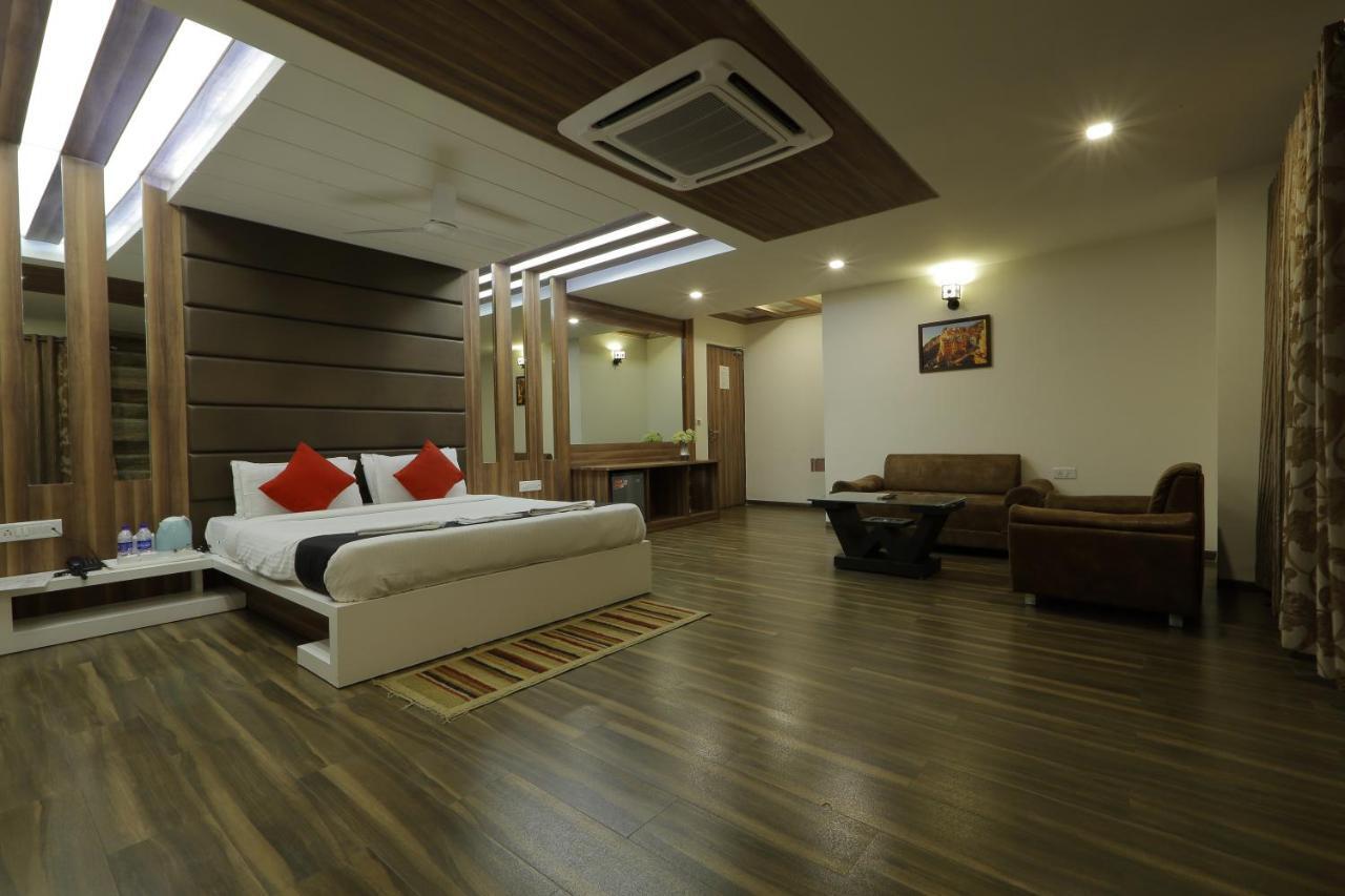 Hotel Unity Ahmedabad Eksteriør bilde